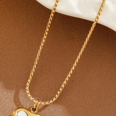 Gold Heart Pendant Necklace